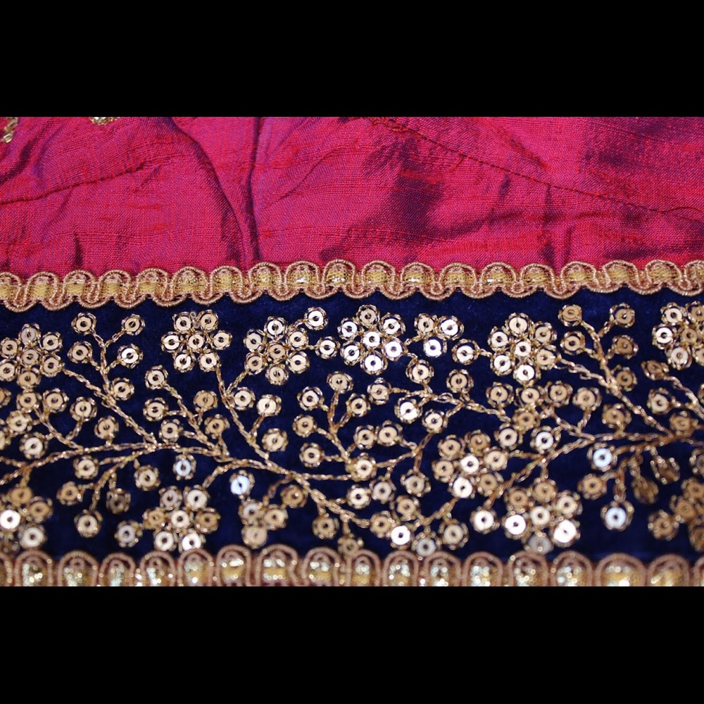 CUSTOM MADE DESIGNER CHANIYA CHOLI - Picture 3 of 8
